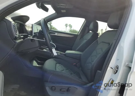 2025 Volkswagen Atlas Cross Sport Se z USA, uszkodzony, nr VIN 1V2JE2CA4SC205357